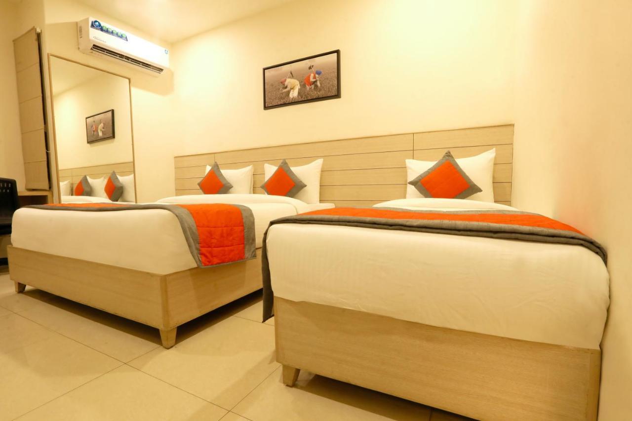 Sagar Hotel Just 5 Min From Golden Temple Amritsar Extérieur photo