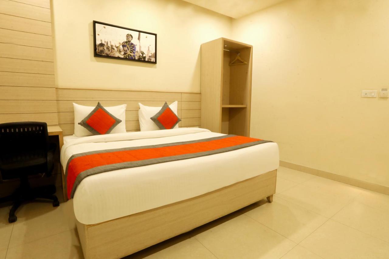 Sagar Hotel Just 5 Min From Golden Temple Amritsar Extérieur photo